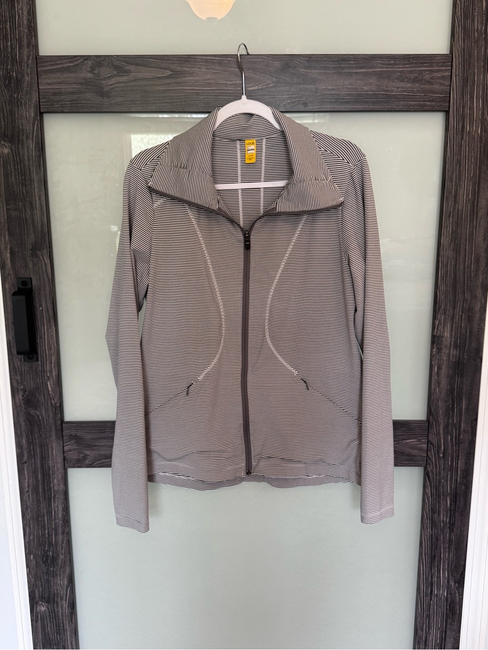 Lole Dark Gray & White Striped Full Zip Athletic Jacket Zip Pockets - Size XL
